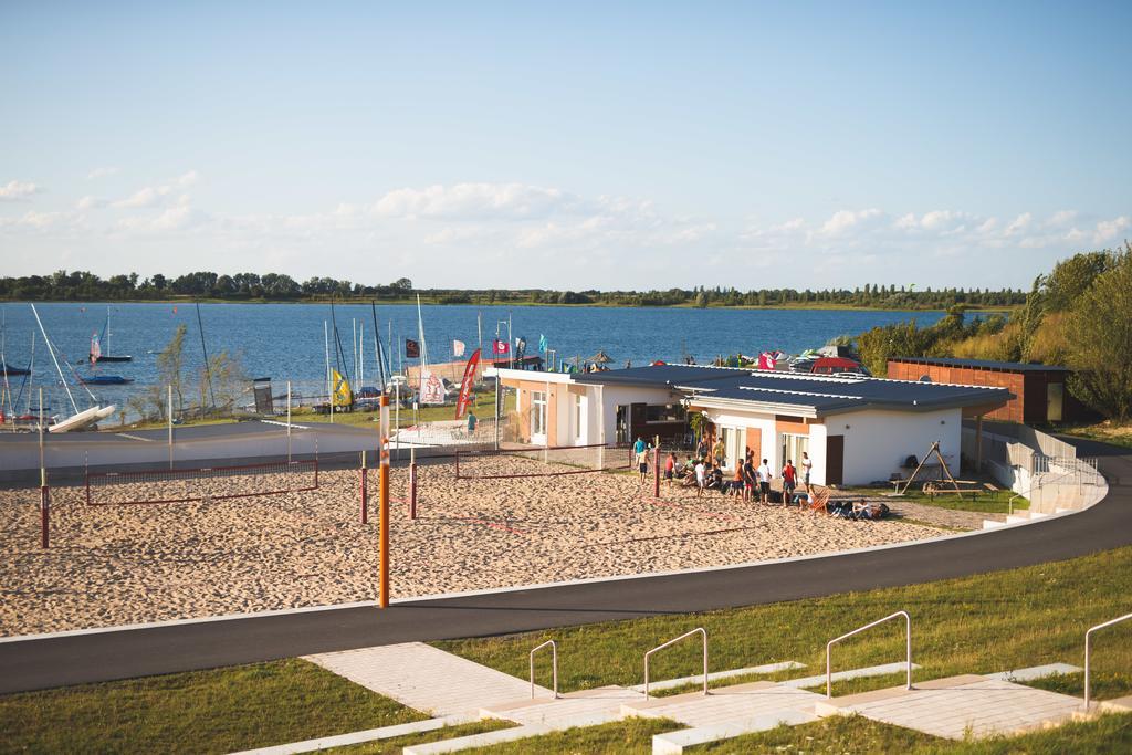All-On-Sea Camp & Sport Resort Leipzig Am Schladitzer See Rackwitz Kültér fotó